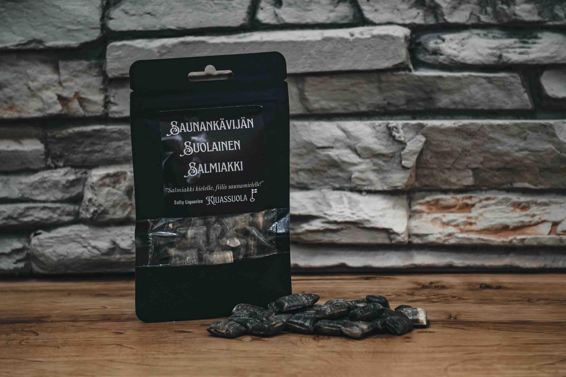 Kiuassuola Saunakavijän's salty salmiakki -70g